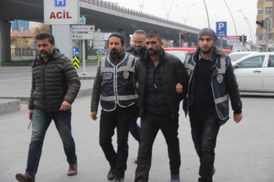 Çaldığı Araçları Çalıntı Plakalarla Kullanan Şahıs Yakalandı