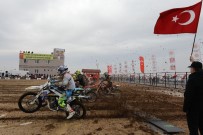 MOTOKROS ŞAMPİYONASI - Motokros Şampiyonası'nın Sezon Finali Afyon'da Yapıldı