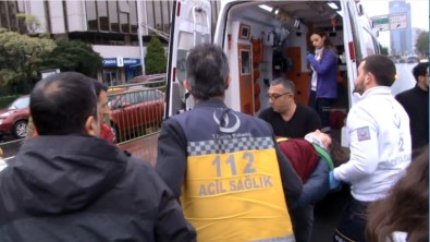 (Özel) Beşiktaş'ta Kaza Yapan Annesini Gören Küçük Kız, Gözyaşlarına Boğuldu