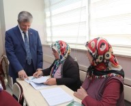 MEHMET TAHMAZOĞLU - Şahinbey Belediyesi Okuma-Yazma Öğrenenlere Kahve Fincanı Hediye Ediyor