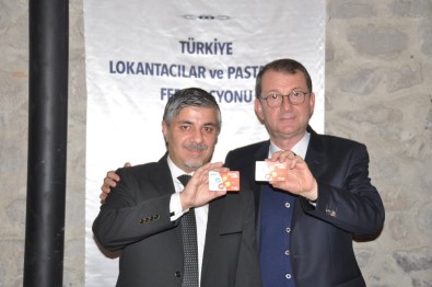 Yerli Ve Milli Yemek Kartı 'Yemekmatik' İzmir'de Tanıtıldı