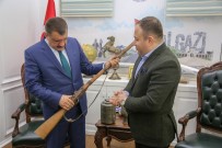 TARİHİ BİNA - Ata Yadigârı Eserlerin Kent Müzesine Bağışları Devam Ediyor