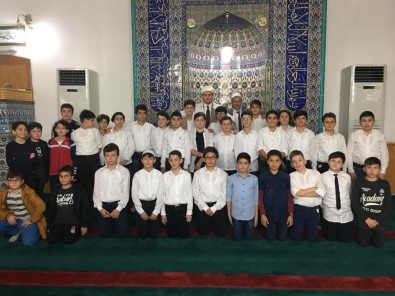 Fatsa'da Çocuklardan Mevlid Kandili Programı