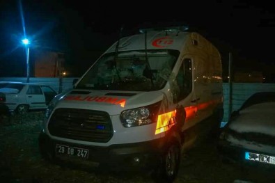 Gümüşhane'de Ambulans Kaza Yaptı Açıklaması 3 Yaralı
