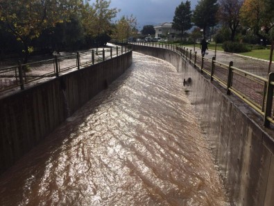 Marmaris'e 175 Kilo Yağış Düştü