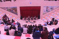 DUMANLı  - Âşıklar Anadolu Üniversitesinde