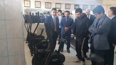 'Spor Yap Sağlıklı Kal' Projesi İle Spor Salonu Oluşturdular