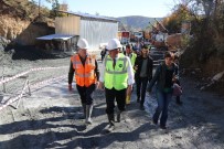 KARADERE - Bolu'da, 3 Bin 674 Metrelik Karadere Tüneli Tamamlandı