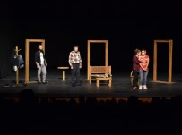 UĞUR POLAT - Büyükşehir Tiyatro Etkinlikleri Devam Ediyor