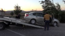 HIZ DENETİMİ - Kamyon Radar Aracına Çarptı Açıklaması 1 Polis Yaralı