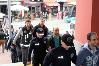 Kocaeli'de 8 Astsubay FETÖ Üyeliğinden Tutuklandı