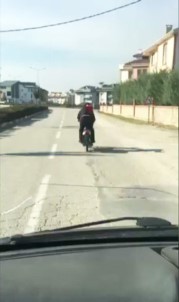 Motosikletli Maganda Trafiği Birbirine Kattı