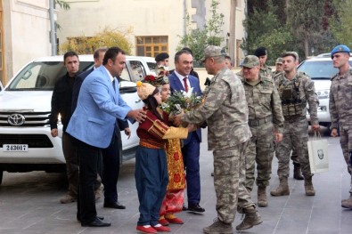 2'Nci Ordu Komutanı Orgeneral Temel'e Zeytin Dalı İle Karşılama