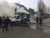 Atık Kağıt Yüklü Araç Alev Aldı, İtfaiye Alarma Geçti