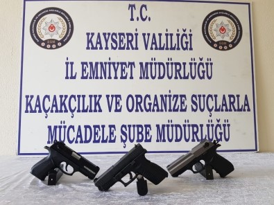 Kayseri'de Silah Ticareti Yapan Şahıslara Operasyon Açıklaması 2 Gözaltı