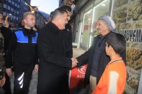 İDRIS AKBıYıK - Vali Akbıyık, Yöresel Kıyafetler Hakkında Bilgi Aldı