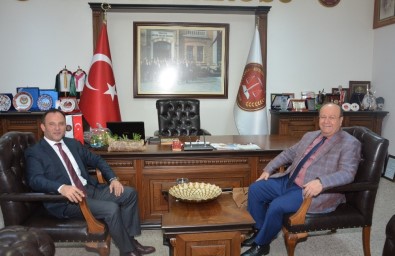 Başkan Özakcan'dan Aydın Barosu'na Ziyaret