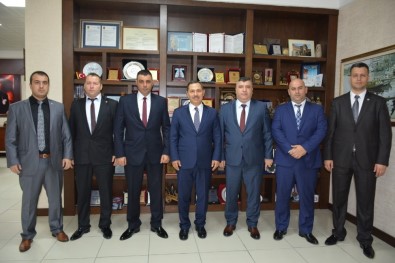Başkan Uysal Türk Metal Sendikası Üyelerine Başarılar Diledi