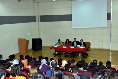DÜ'de 'Klasik Kürt Edebiyatı Ve Öncüleri' Paneli Düzenlendi
