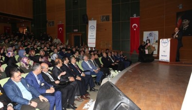 Mevlid-İ Nebi Haftası Dolayısıyla 'Peygamberimiz Ve Gençlik' Konulu Konferans Düzenlendi