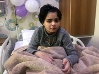ZEKA GERİLİĞİ - Rapunzel Hastası Minik Dua'nın Midesinden Saç, İğneler Ve Plastik Çıktı