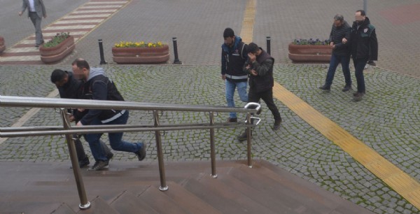 Samanlar arasında kaçak servet çıktı