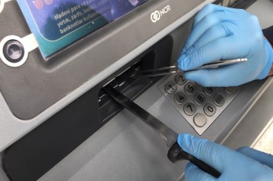 ATM Dolandırıcısından Akıllara Durgunluk Veren Yöntem