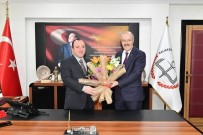 YAKUP YıLDıZ - Başkan Kafaoğlu, Milli Eğitime Öğretmenler Günü Ziyareti Yaptı