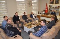 ÖĞRENCİ MECLİSİ - Başkan Öztürk'e, Öğrenci Meclisi Başkanlarından Ziyaret