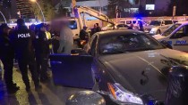 'Dur' İhtarına Uymayan Alkollü Sürücü Polise Çarptı