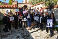 SIYAH BEYAZ - Sökeli Kadınlar Kadına Şiddeti Kınadı