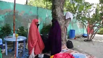 Somalili Genç Kız İşsizlik Sorununu Geri Dönüşümle Çözdü