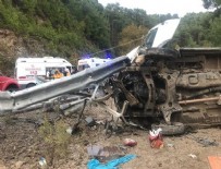 GÜÇLÜKÖY - Yolcu otobüsü devrildi!