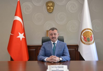 Bilecik Valisi Tahir Büyükakın, Kocaeli Büyükşehir Belediye Başkanlığı İçin Aday Gösterildi