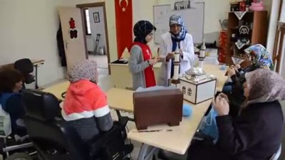 'Gönül Gözünü' Engelli Çocukları Ve Öğrencilerine Açtı