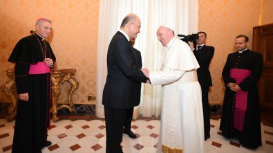 Irak Cumhurbaşkanı Salih'den Papa'ya Ziyaret