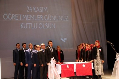 Kayseri'de 24 Kasım Öğretmenler Günü Kutlandı
