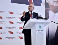 KAMU GÖREVLİLERİ - 'Öğretmeni Saygın Kılarsanız Ülkenin Saygınlığı Artar'
