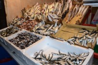 ORHAN YıLDıZ - Balıkesir'de Balık, Kırmızı Et Fiyatları İle Yarışıyor