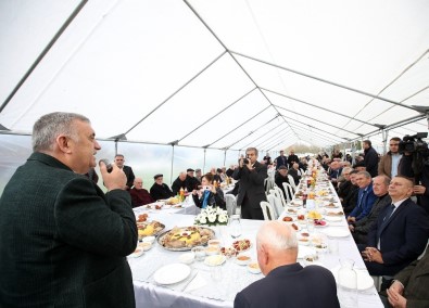 Abhaz Ve Çerkezler'den, Başkan Toçoğlu'na Hizmet Teşekkürü