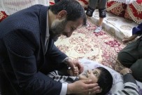 SOSYAL PAYLAŞIM - Başkan Gür'ün Çocuk Sevgisi