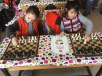 BADMINTON - Karesi'de 8 Bin 600 Öğrenci, Spor Yapıyor