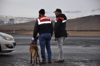 OSMAN KıLıÇ - Kars'ta, 30 Ayrı Noktada Asayiş Uygulaması