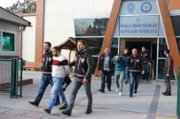 TEFECİLİK - 6 Bin TL İçin 13 Kez Bıçaklayarak Öldürülen Şahsın Katilleri Tefeci Çıktı