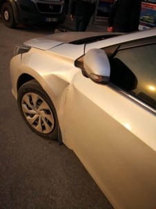 'Dur' İhtarına Uymadı, Polis Memuruna Çarparak Kaçtı