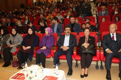 TOGEM-DER'den Bin 500 Öğrenciye Kışlık Giysi Yardımı