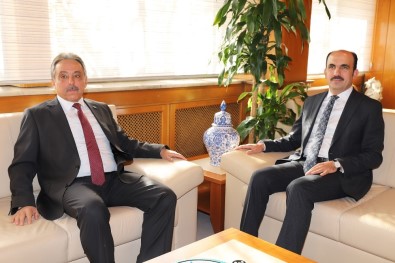 Vali Toprak'dan Başkan Altay'a Ziyaret