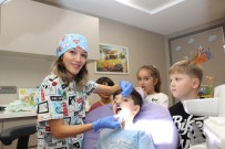 DIŞ HEKIMI - Diş Hekiminden Korkmayana Cesaret Belgesi