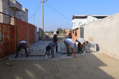 Turgutlu'da Kırsal Mahallelerin Eksiklikleri Gideriliyor