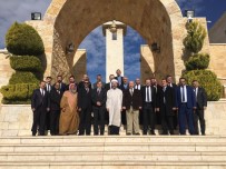 DİN EĞİTİMİ - Diyanet İşleri Başkanı Erbaş, Ürdün'de Türk Şehitliğini Ziyaret Etti